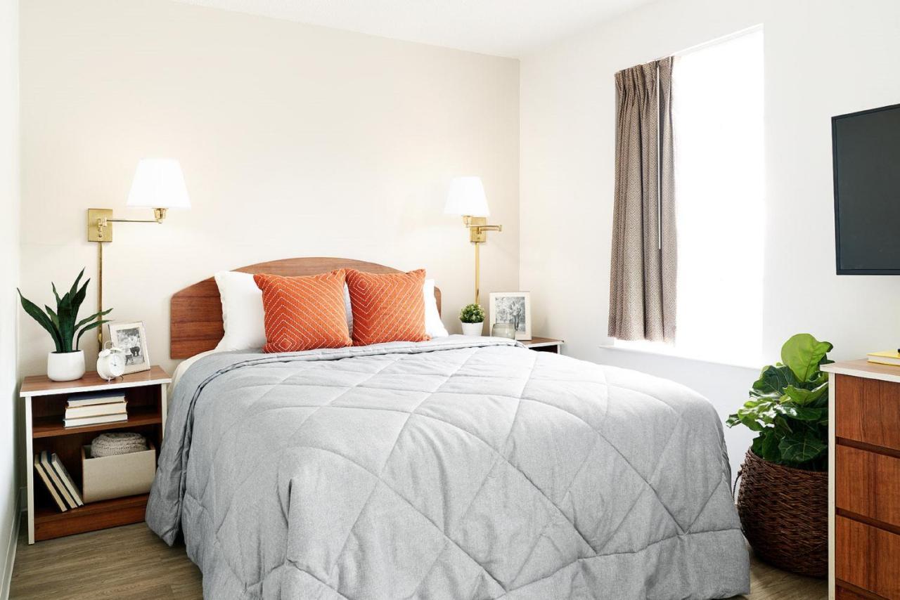 Intown Suites Extended Stay St. Louis Mo - St. Charles Saint Charles Εξωτερικό φωτογραφία